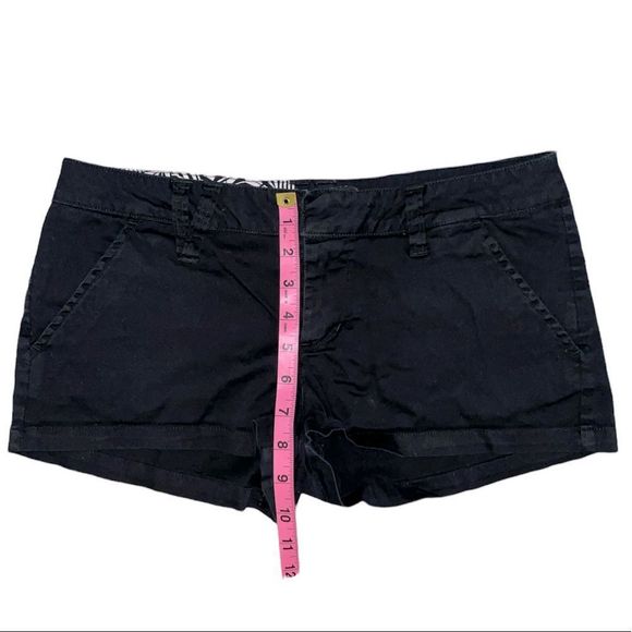 Volcom black shorts size 5 - Picture 4 of 8